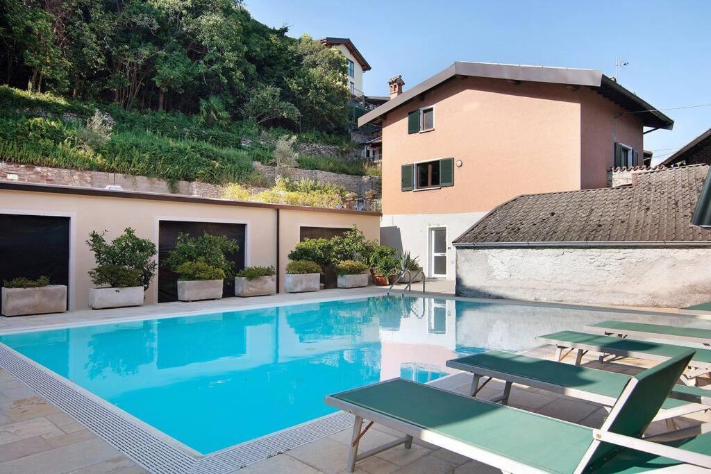 Villa Eden Jacuzzi Pool & Private Parking Домазо Экстерьер фото